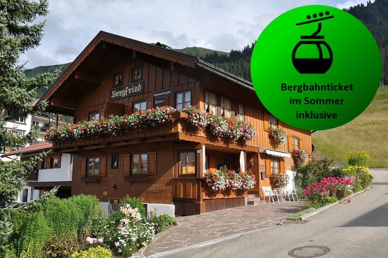 Das Bergfried - Urlaub Zentral Und Ruhig! Apartment Riezlern Ngoại thất bức ảnh