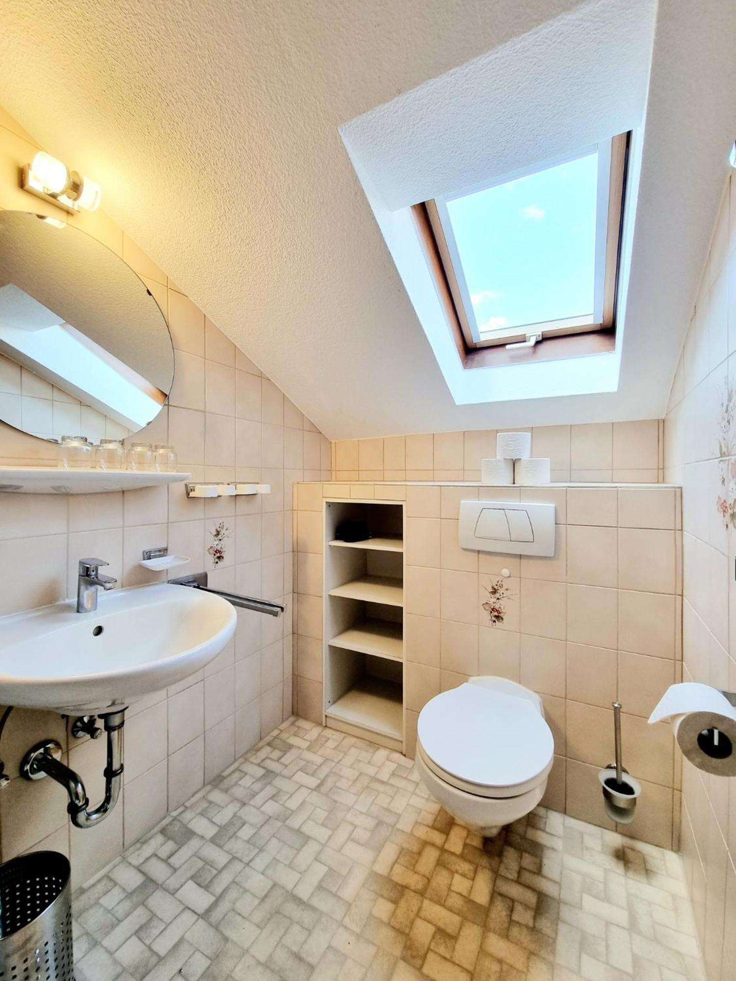 Das Bergfried - Urlaub Zentral Und Ruhig! Apartment Riezlern Phòng bức ảnh